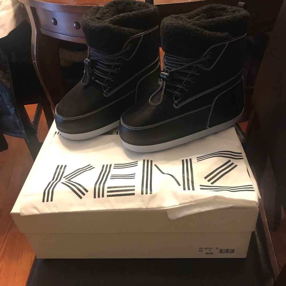 NEW KENZO Nebraska Sherpa Boots